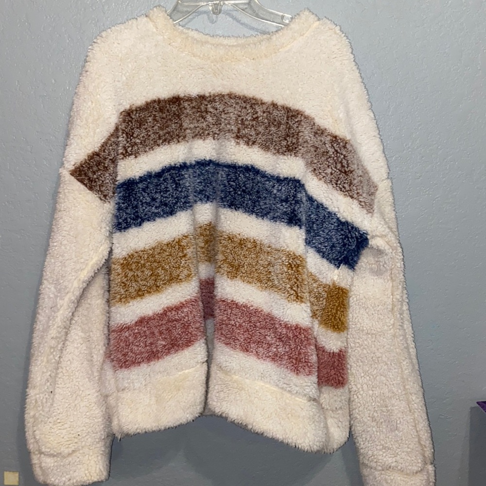 Sweater with colored stripes